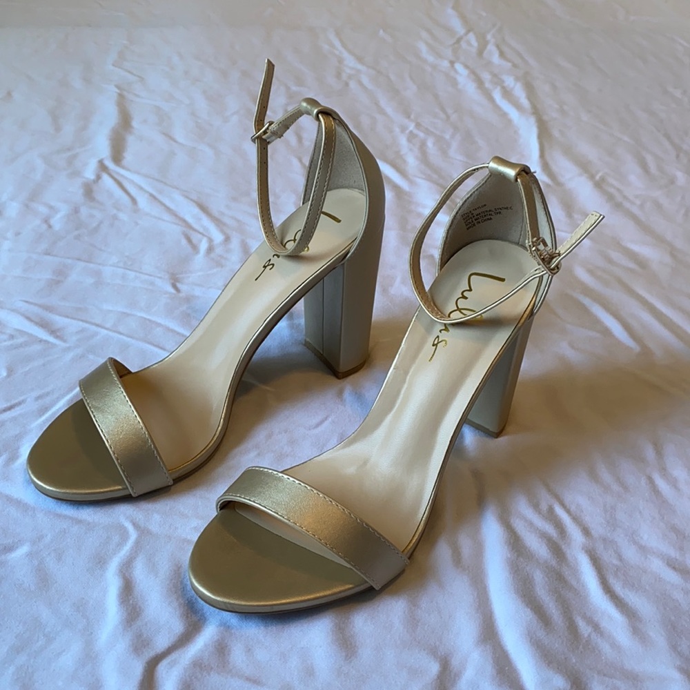 Lulus nude/gold ankle strap heels